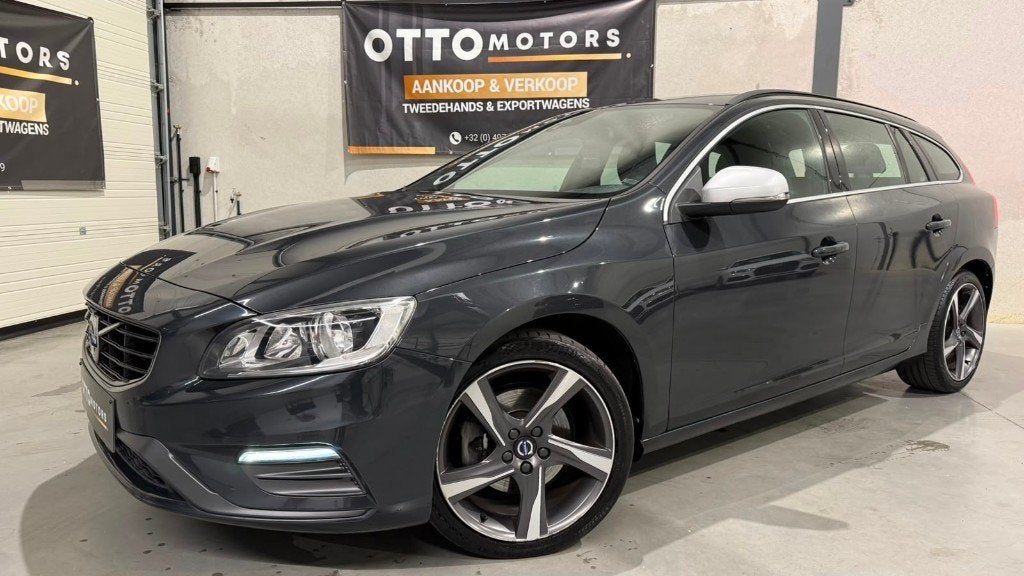 Volvo v60 D2 | R-Design | Topstaat | Garantie 1J, Autos, Achat, Euro 6, Entreprise, Garantie prolongée
