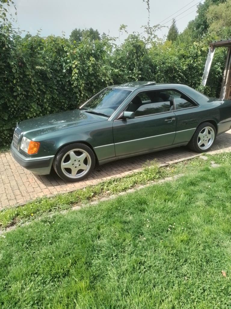 Mercedes  w124 230ce, Auto's, Automaat, Particulier, Te koop, Benzine