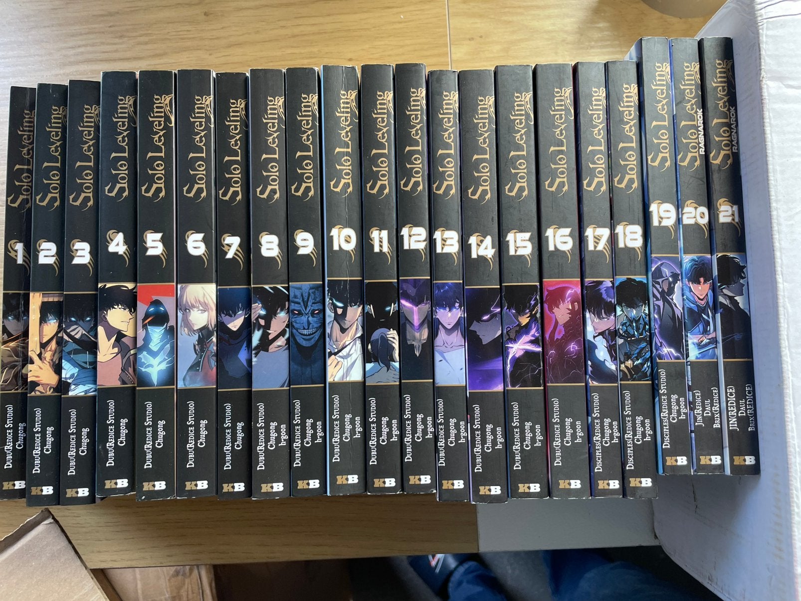 Solo leveling intégrale en 20 tomes 1 a 20 indissociable, Enlèvement ou Envoi
