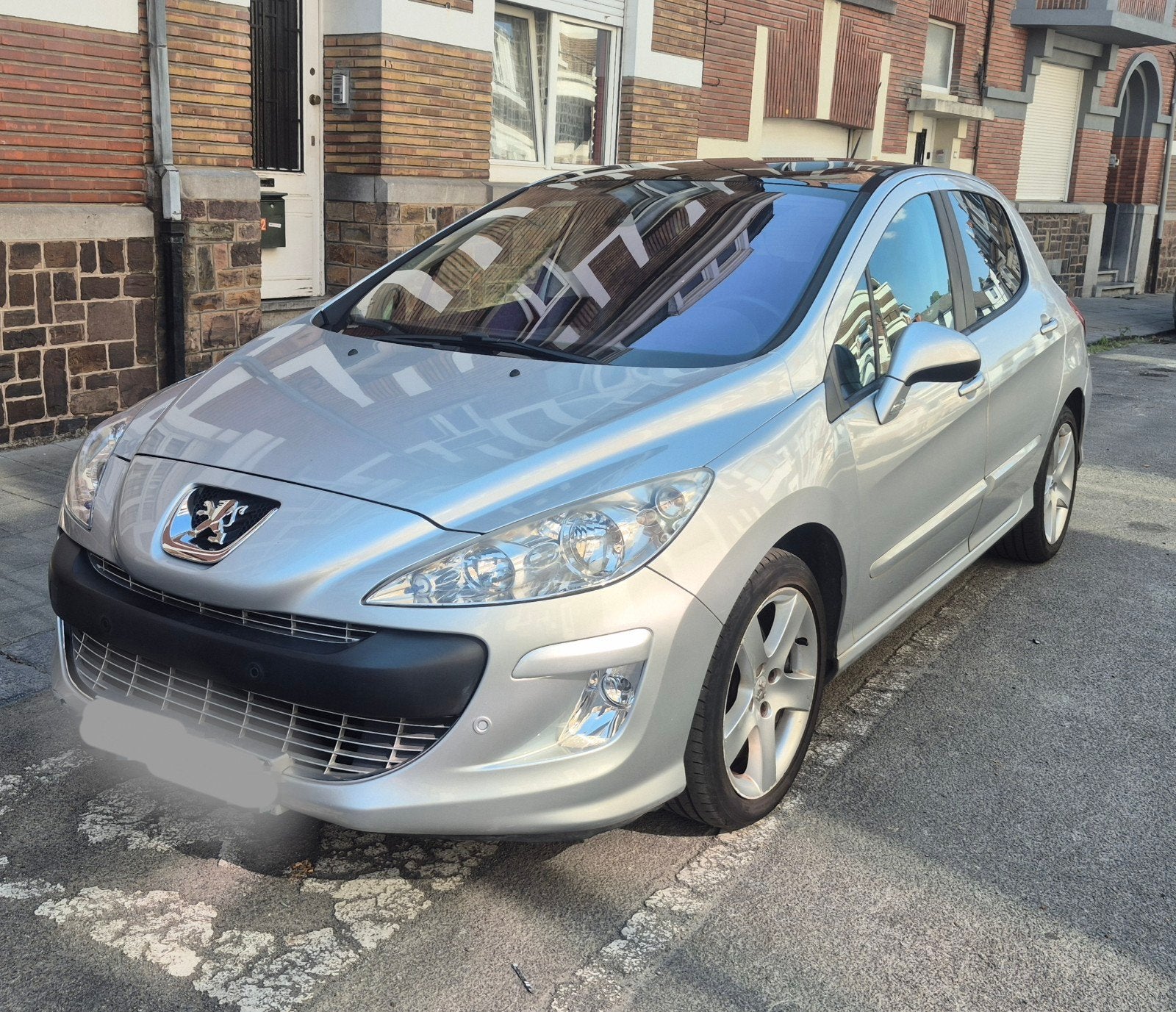 Peugeot 308 1.6 essence 86k km, Autos, Peugeot, Achat, Boîte manuelle, Noir, 5 portes