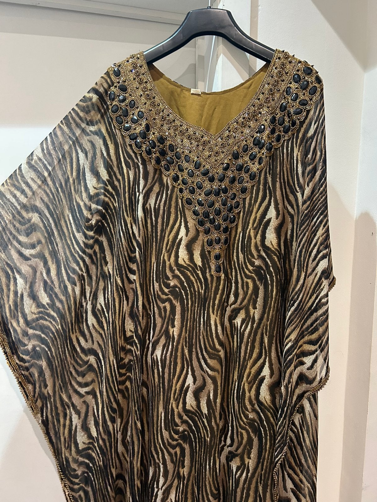 Caftan de plage zébré et orné de perles, Kleding | Dames, Ophalen of Verzenden, Zo goed als nieuw