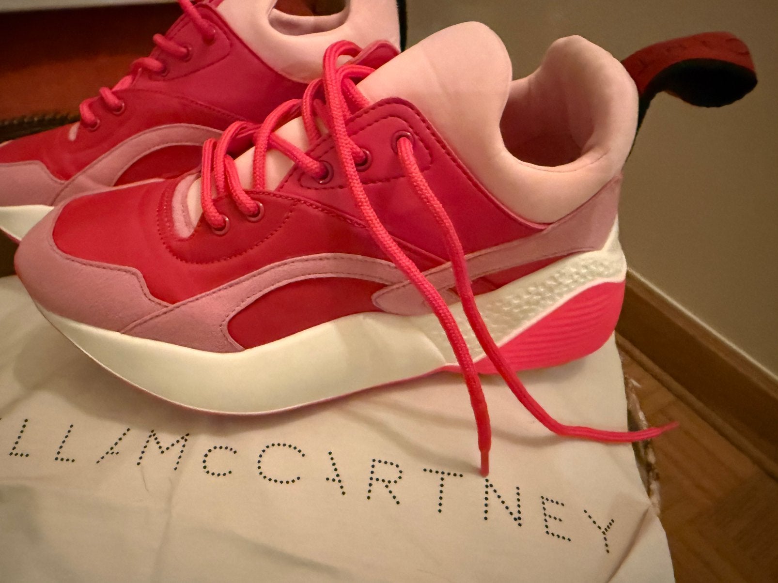 Stella McCartney Eclypse rose taille 35, Enlèvement ou Envoi, Comme neuf, Rose, Sneakers et Baskets