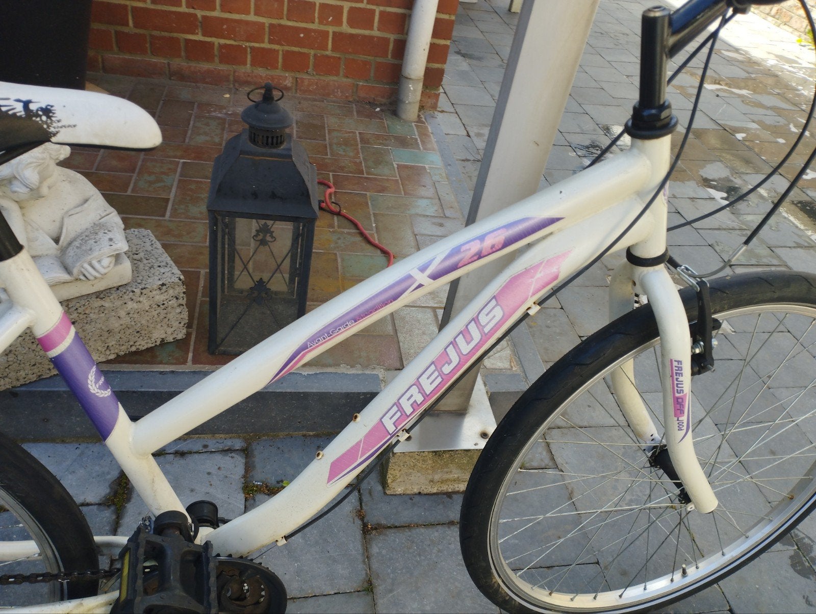 vélo femme, Enlèvement