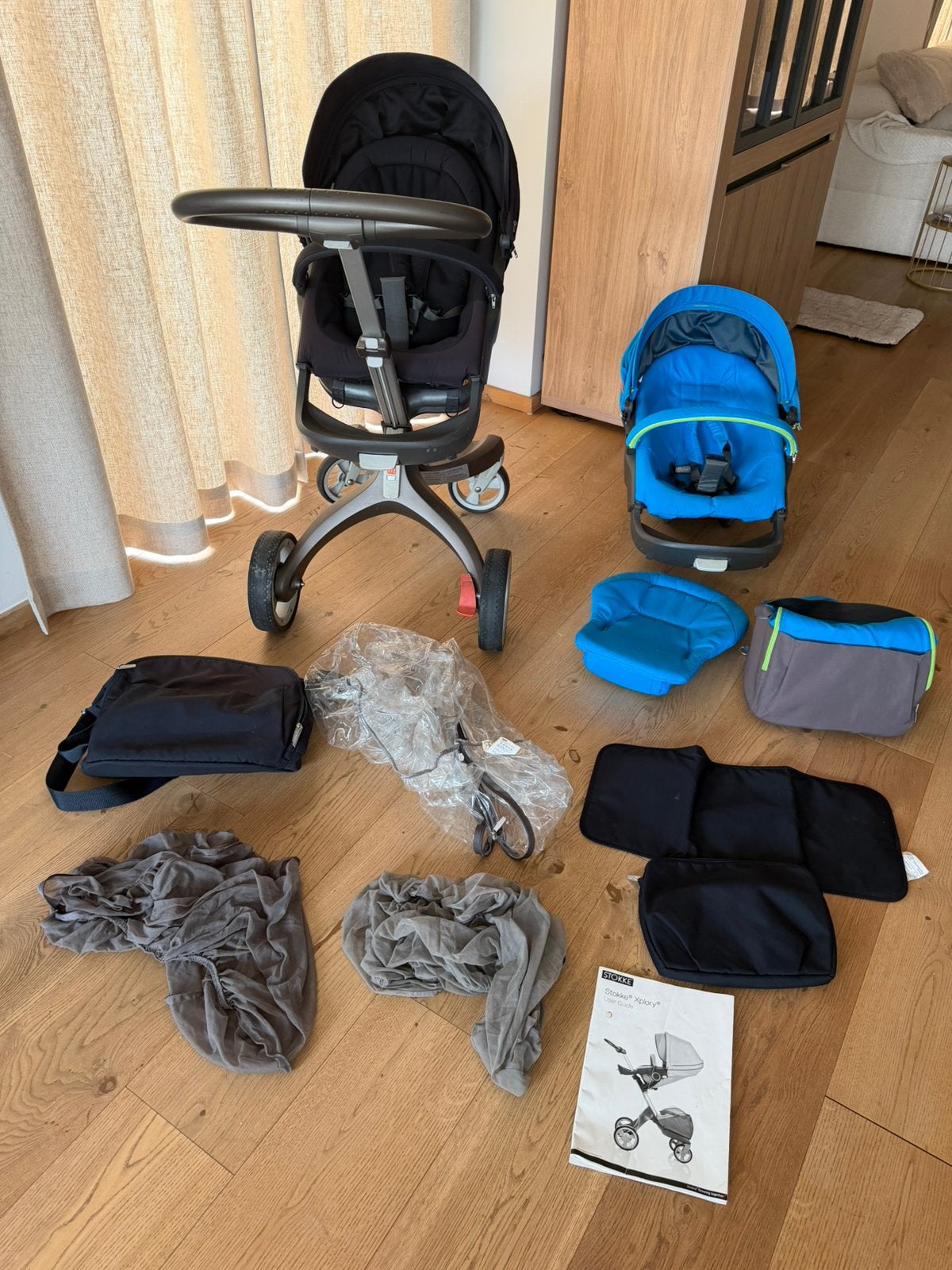 Poussette Stokke Stroller en bleu marine et bleu urbain, Enfants & Bébés, Poussettes & Combinaisons, Autres marques, Utilisé, Poussette
