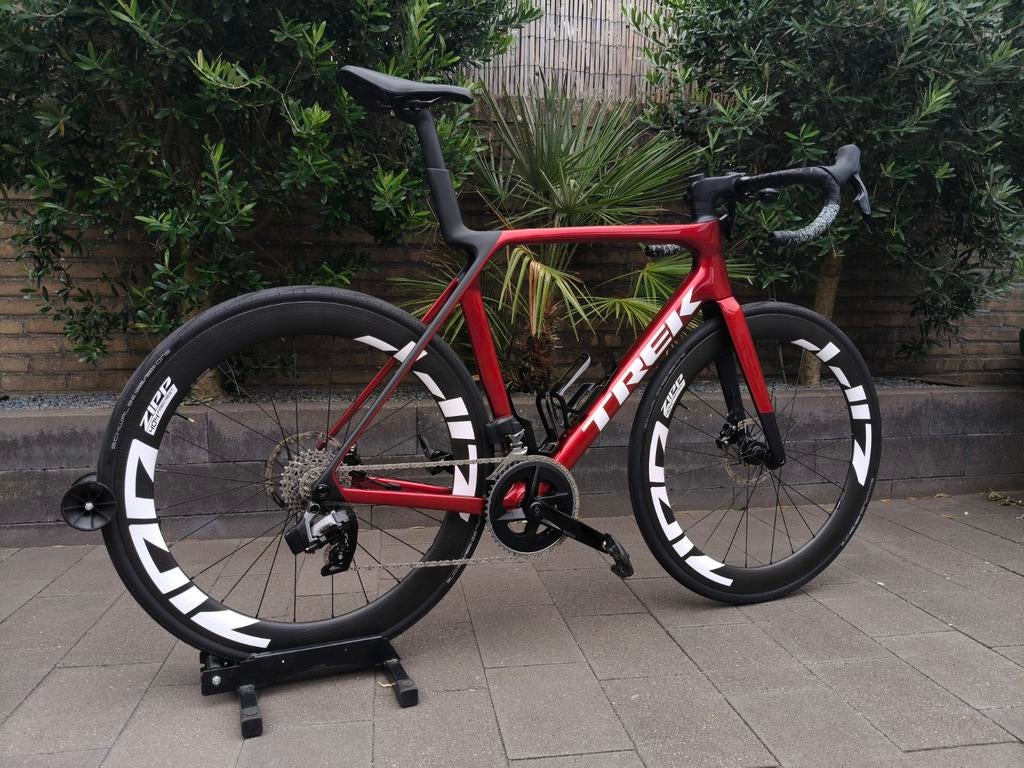Trek Madone SL6 gen 8, Fietsen en Brommers, Fietsen | Racefietsen, Nieuw, Meer dan 20 versnellingen, 28 inch, Carbon, 57 tot 61 cm