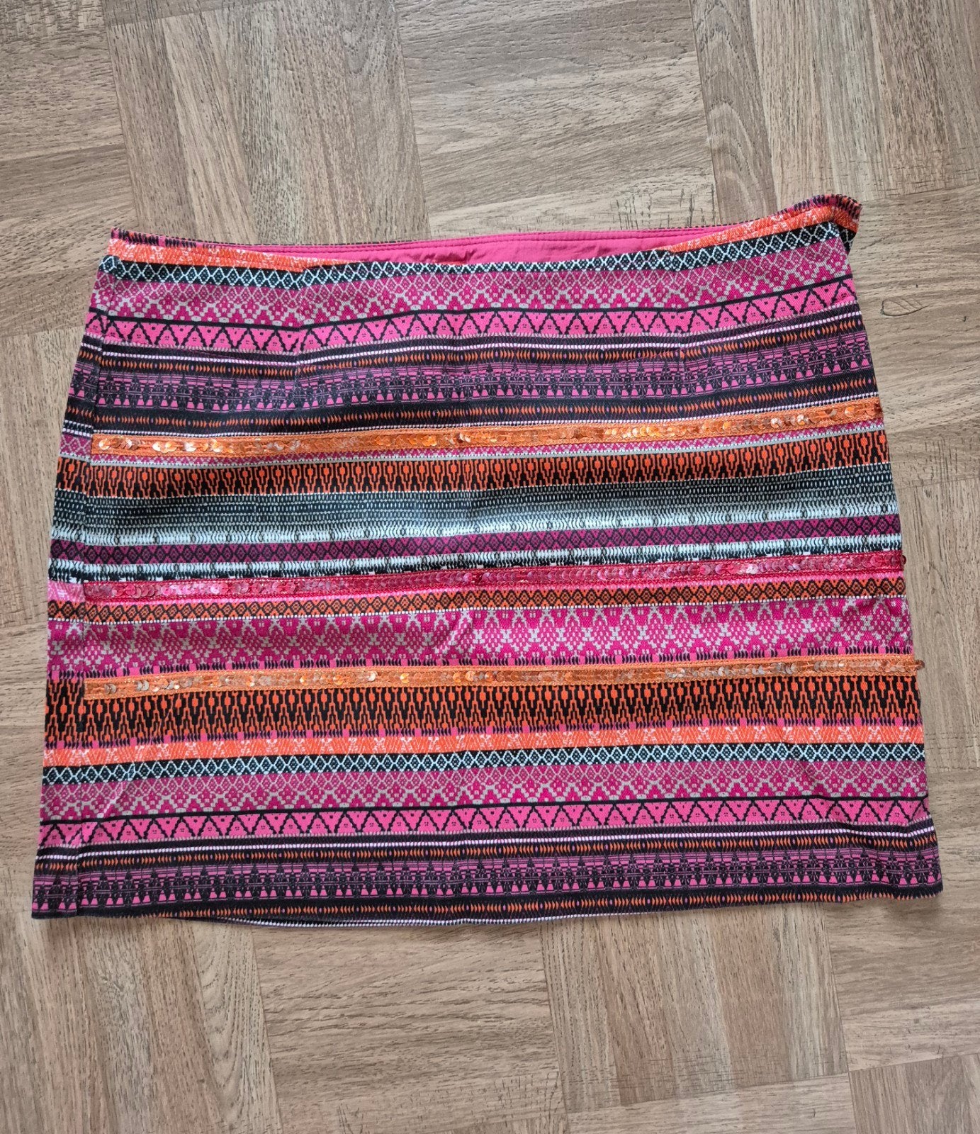 Mini-jupe colorée Miss Captain 40, Kleding | Dames, Rokken, Maat 38/40 (M), Meerkleurig, Ophalen of Verzenden, Zo goed als nieuw