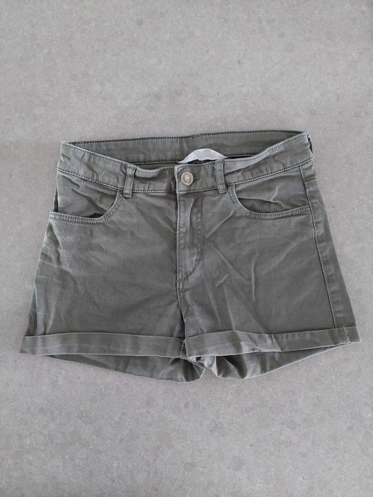 Short, maat 152, H&M, Enfants & Bébés, Vêtements enfant | Taille 152, Pantalon, Enlèvement ou Envoi, H&M, Utilisé