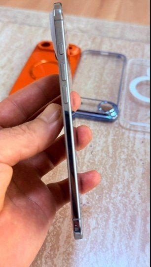 IPHONE 17 Air 256gb. Met Factuur, Télécoms, Enlèvement ou Envoi, Utilisé, Bleu, 100 %