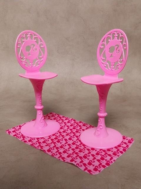 2 krukken + matje Barbie Glam Camper (2015), Kinderen en Baby's, Ophalen of Verzenden, Zo goed als nieuw, Barbie