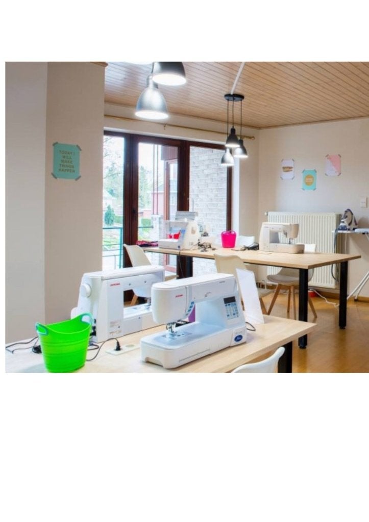 Hanglamp met 3 lampenkappen in zwart metaal, Huis en Inrichting, Ophalen, Gebruikt, E27 (groot), Metaal
