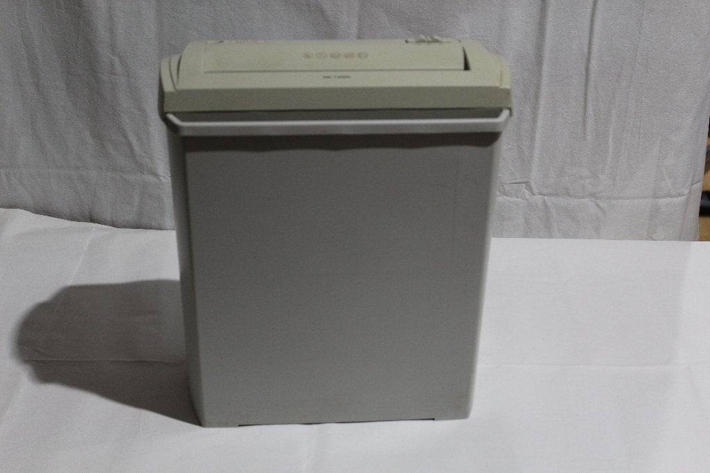 Papierversnipperaar, Diversen, Bureau-accessoires, Ophalen, Gebruikt
