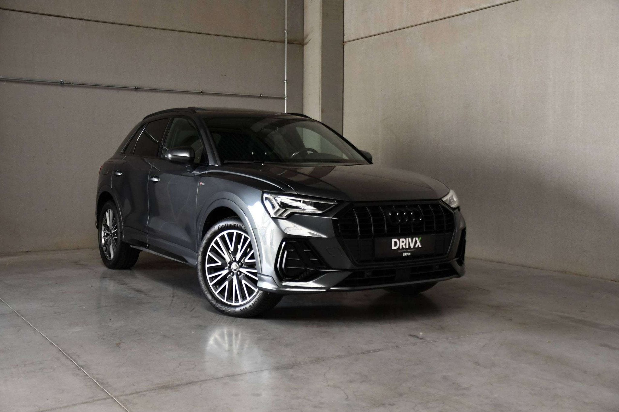 Audi Q3 35 TFSI - S-Line - B&O - Pano - Sfeerverl. - Virtual, Auto's, Bedrijf, 5 zetels, 5 deurs, Hybride Elektrisch/Benzine