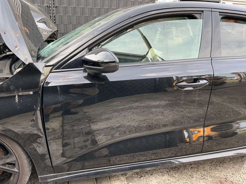 PORTE AVANT GAUCHE Audi A3 Limousine (8YS) (|8Y0831051|), Auto-Union-Straße  1,
85057  Ingolstadt, DE, Info@audi.de, Audi, Utilisé