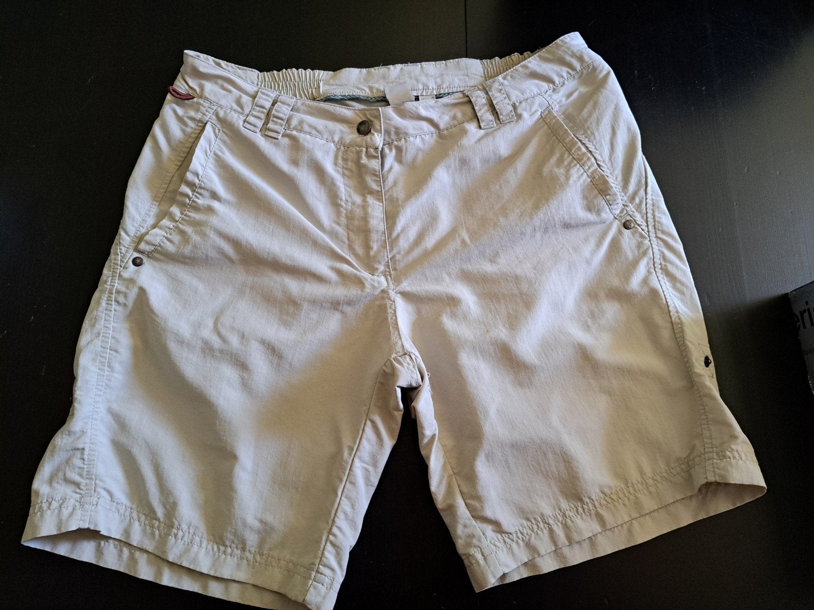 Short  randonnée dame Taille 40, Vêtements | Femmes, Enlèvement ou Envoi