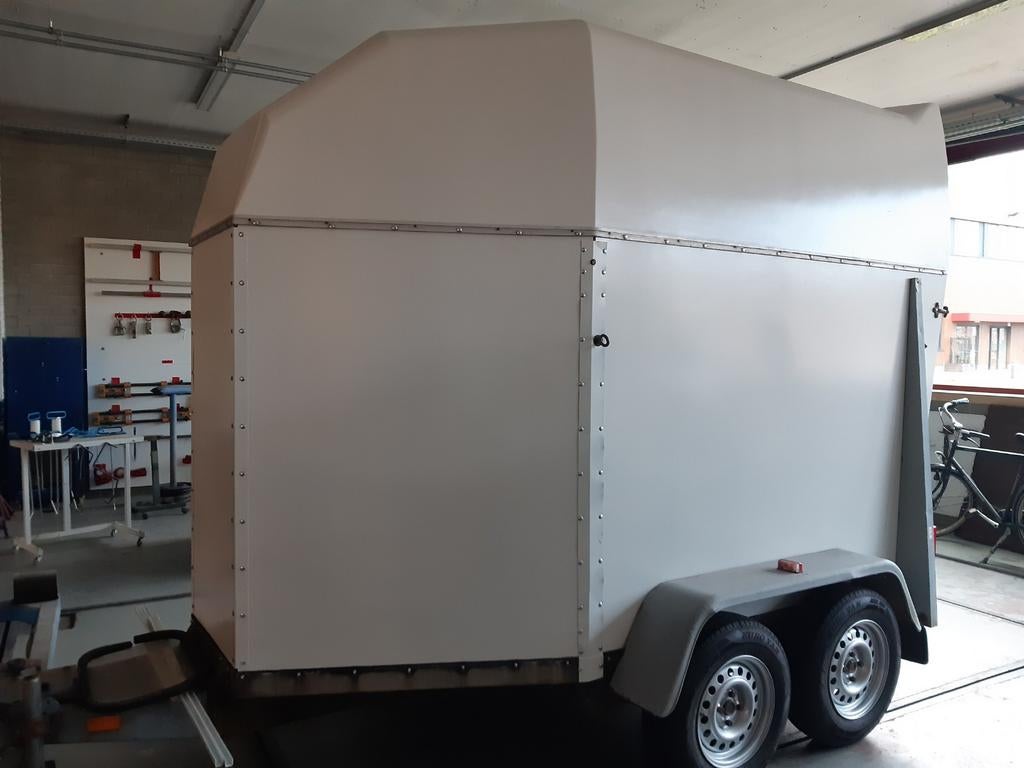 Paardentrailer te koop, Ophalen
