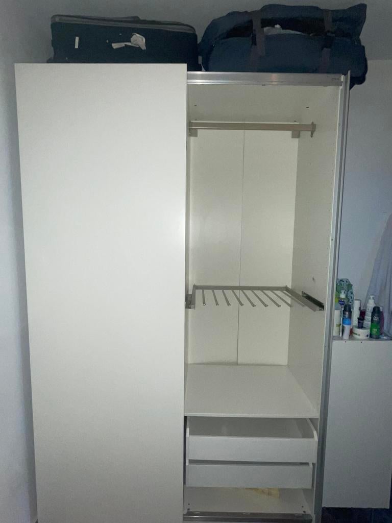 Witte Ikea Kast, Huis en Inrichting, Kasten | Roldeurkasten en Archiefkasten, Ophalen, 200 cm of meer, 150 tot 200 cm, Meerdere deuren