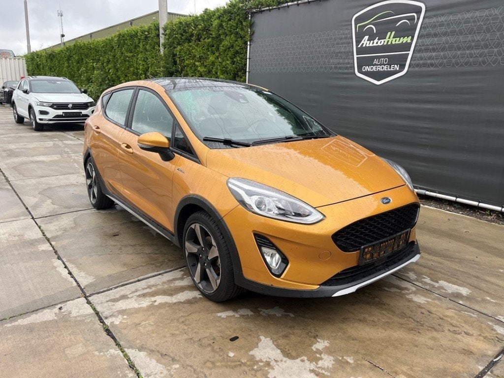 SPATBORD RECHTS VOOR Ford Fiesta 7 (|2400942|H1BBA16015AD|), Auto-onderdelen, Gebruikt, Voor, Ford, Spatbord
