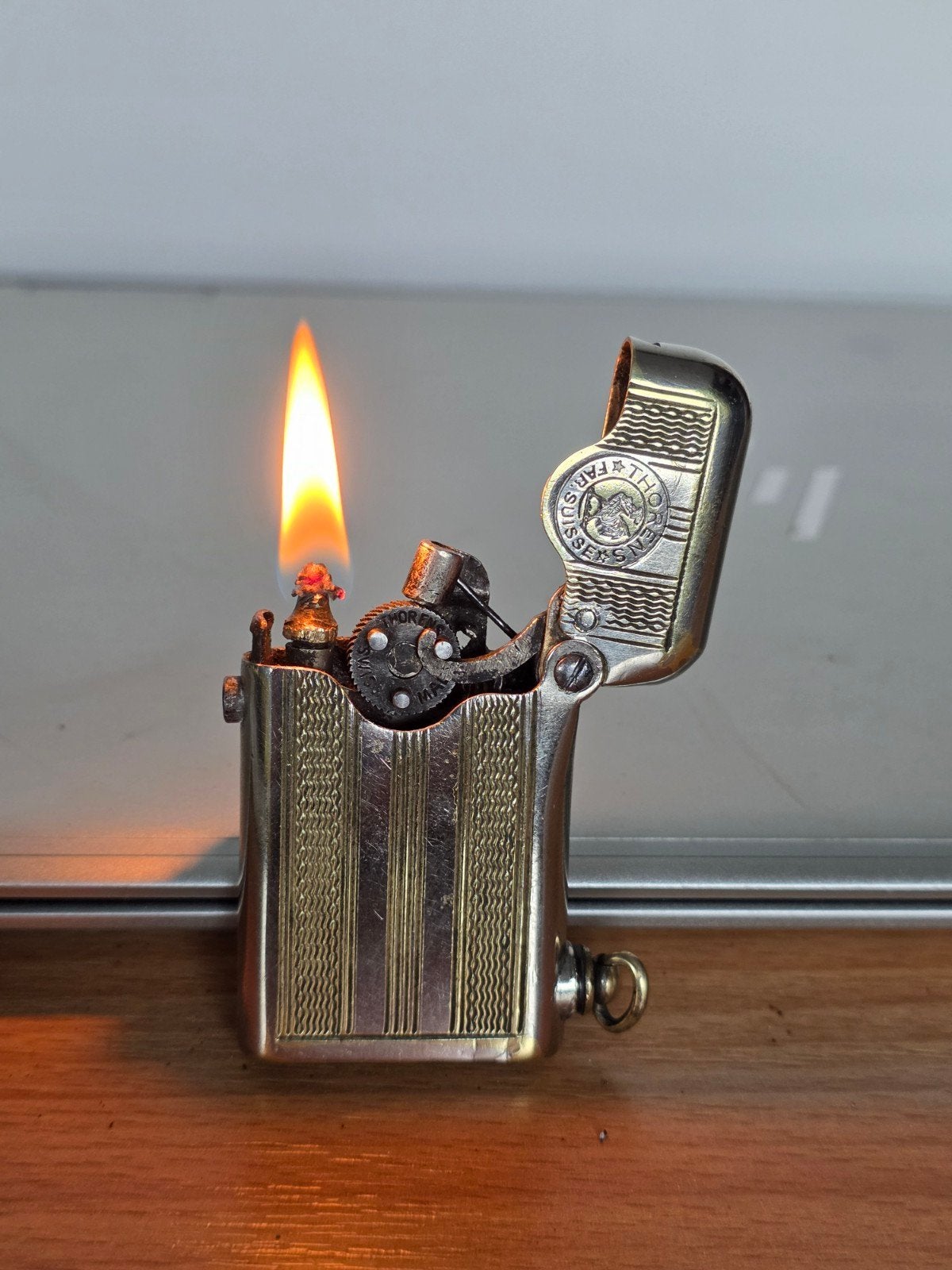 Briquet Thorens, Enlèvement ou Envoi, Briquet