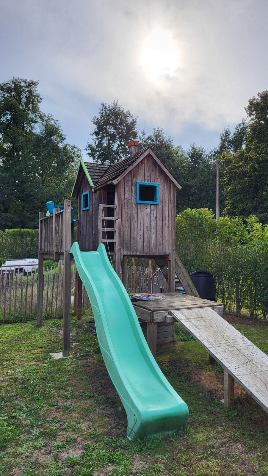 speelhuisje met glijbaan gratis, Kinderen en Baby's, Ophalen, Gebruikt, Glijbaan