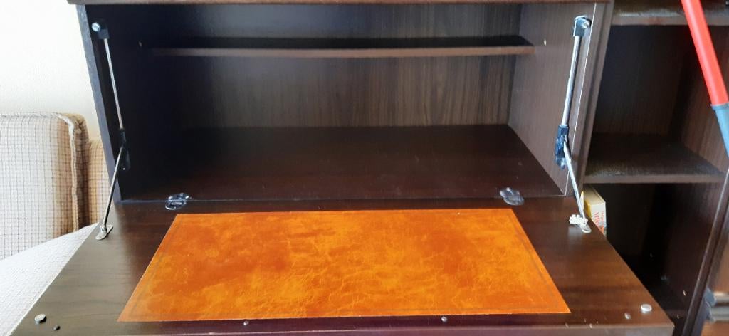 Wandkast,met secretaire,donker hout,heel stevig,gedemonteerd, Huis en Inrichting, Ophalen, 250 tot 300 cm, Gebruikt, 200 cm of meer