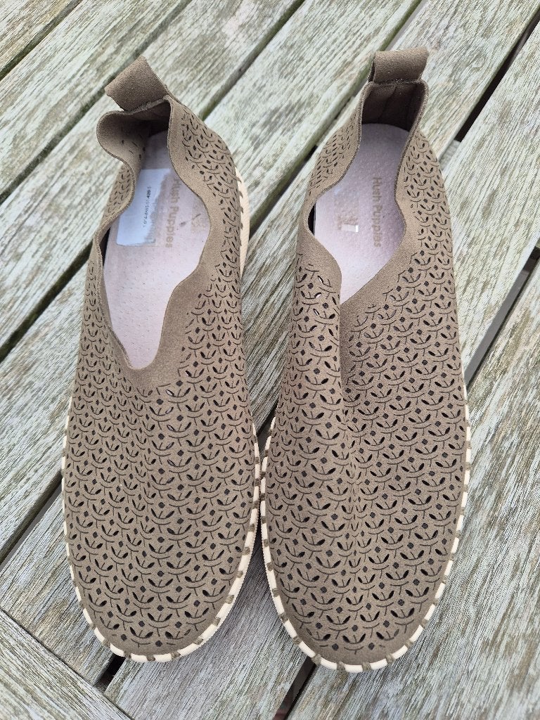 Hush Puppies Daisy dames instappers maat 42, Enlèvement ou Envoi, Comme neuf, Sabots