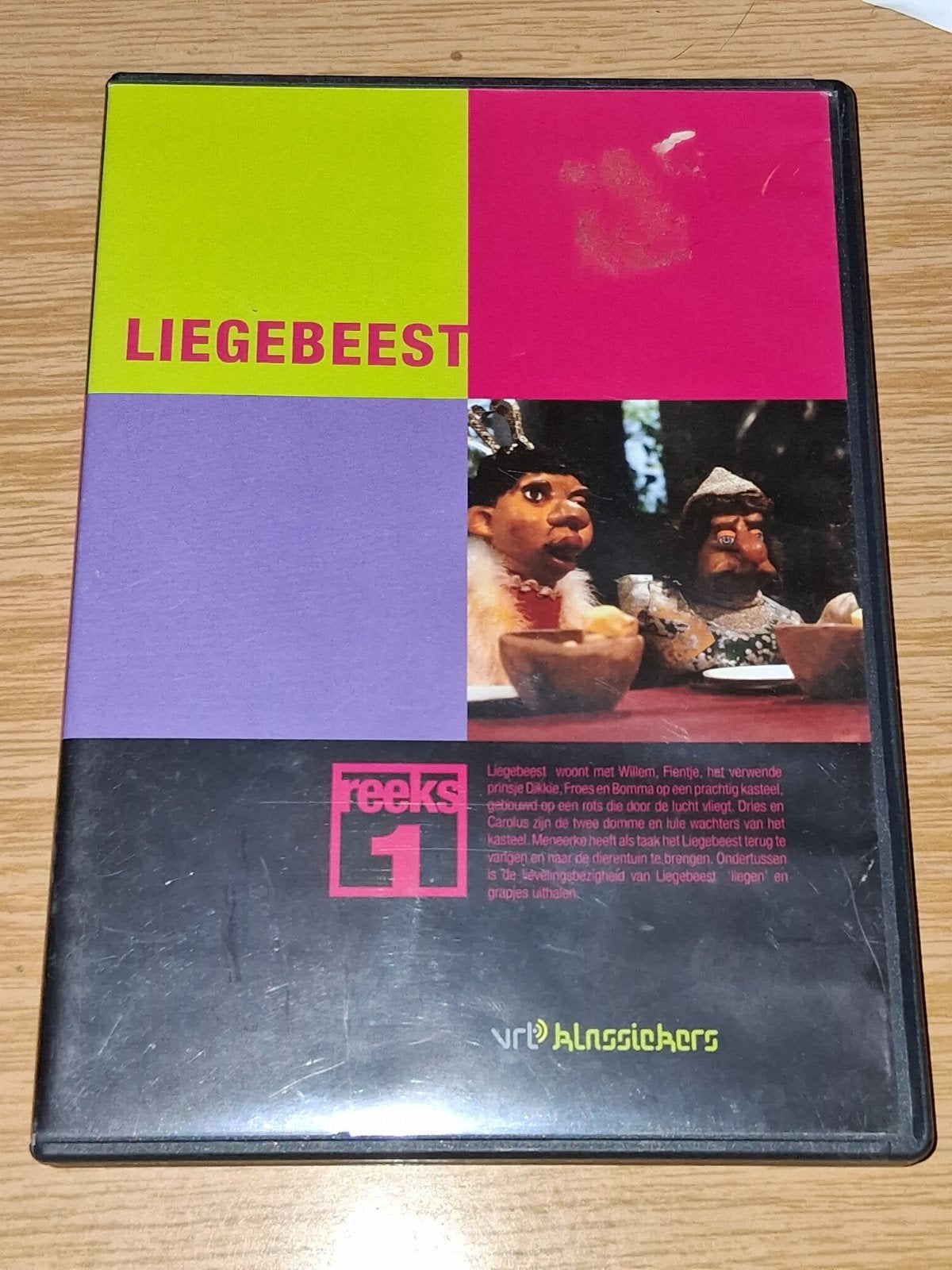 dvd Het Liegebeest (vrt klassiekers), Seizoen 1, Alle leeftijden, Overige genres, Zo goed als nieuw