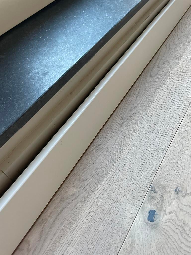 GRATIS: 9,6 meter witte schildersplinten, Ophalen, Nieuw