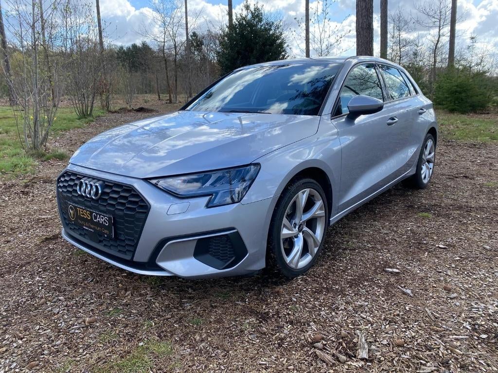 Automaat S tronic, LED, Camera,18"velg,Navi,Apple carplay..., Auto's, Audi, Stof, 5 deurs, 81 kW, 999 cc