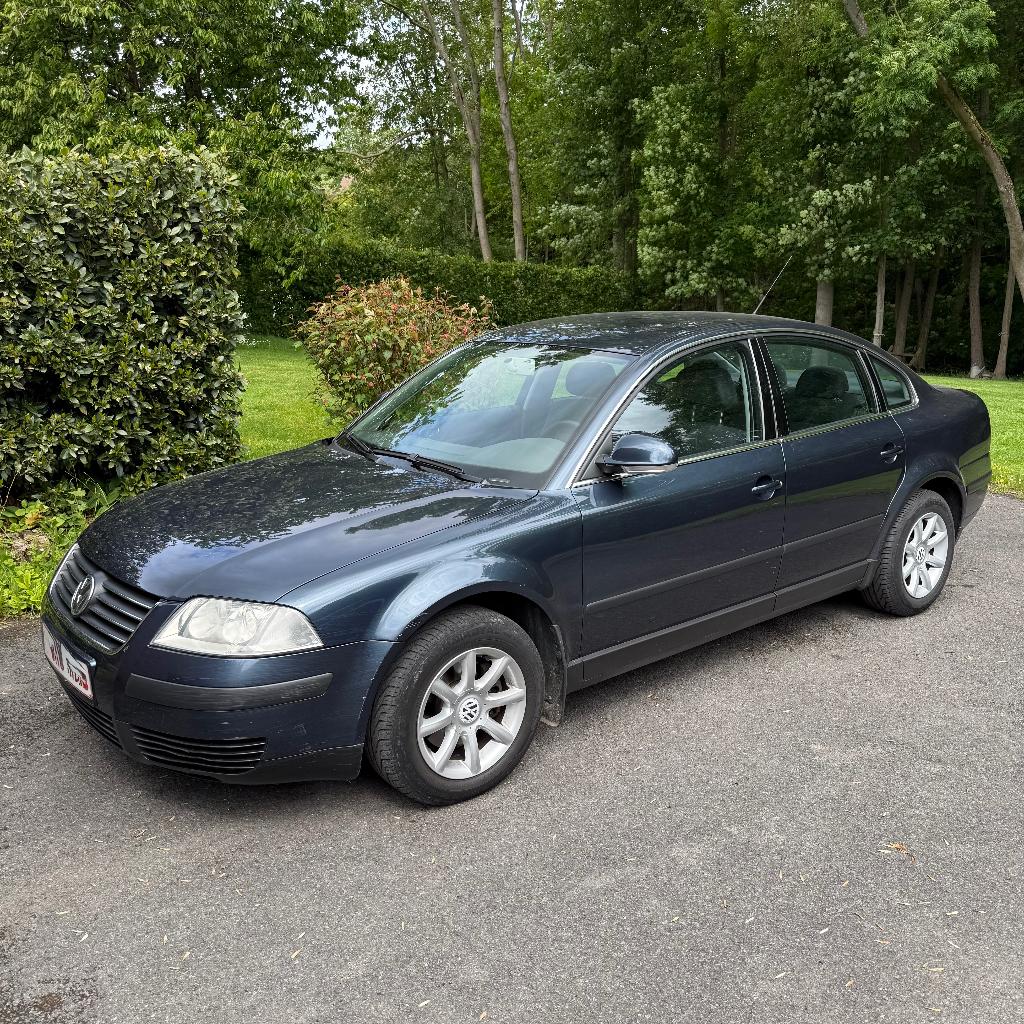 VW Passat 1.9 TDI -101 ch - 2005 - 205.500 km, Auto's, Volkswagen, Particulier, Passat, ABS, Airbags, Alarm, Automatische klimaatregeling