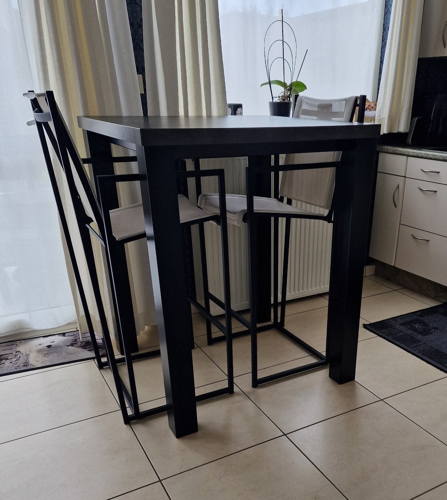 Hoge tafel met 2 stoelen, Ophalen, Gebruikt