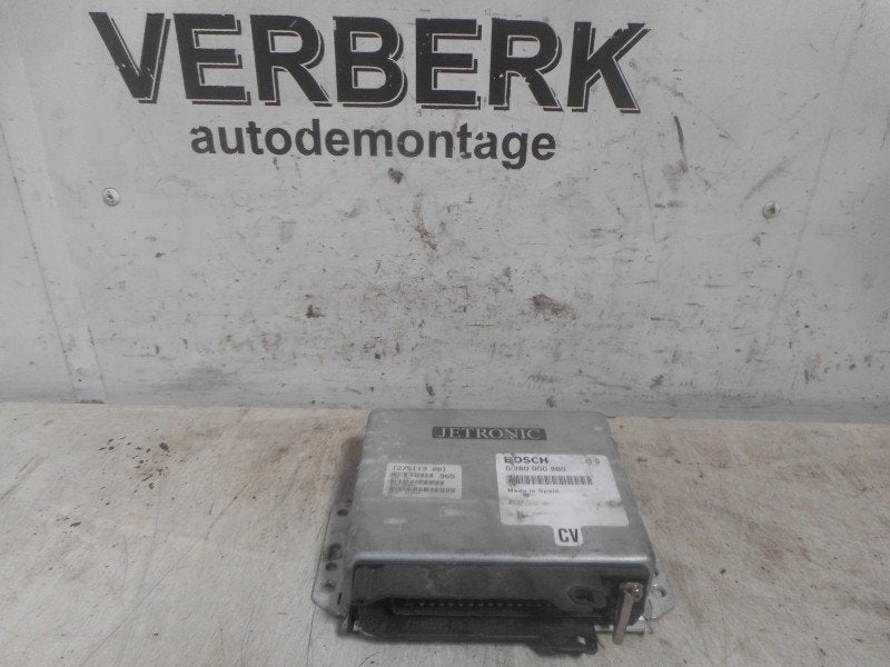 COMPUTER MOTOR Volvo 940 I Estate (0280000980), Robert Bosch AG, Gebruikt, Volvo, Robert-Bosch-Allee 1
74232  Abstatt, DE