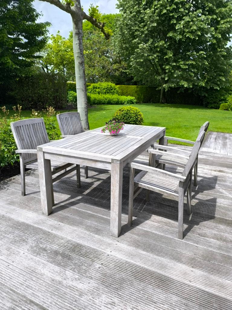 Tafel en stoelen in teak, Enlèvement