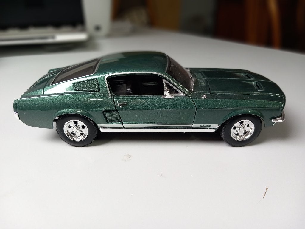 Ford Mustang GTA fastback groen uit 1967 MAISTO, Verzenden, Nieuw, Auto, Maisto