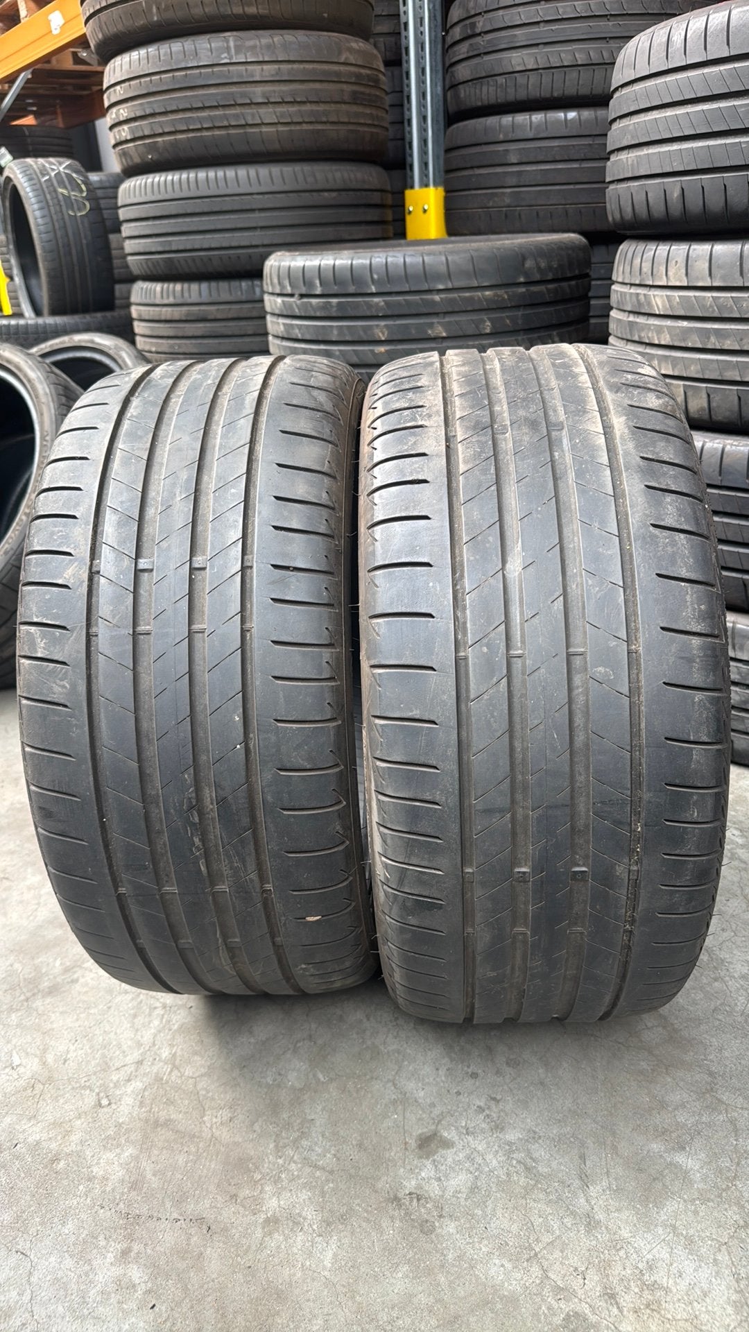 Pneus d'été 2553519 255/35/19 255/35R19 marque Bridgestone, Enlèvement