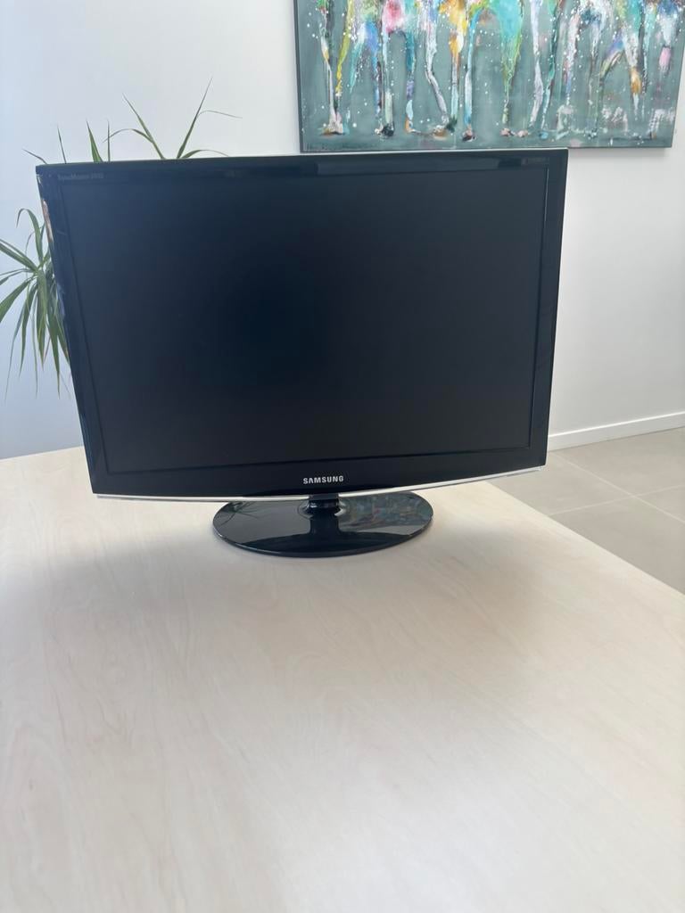 Samsung 2433BW 24” LCD monitor, Computers en Software, Monitoren, Ophalen, Gebruikt