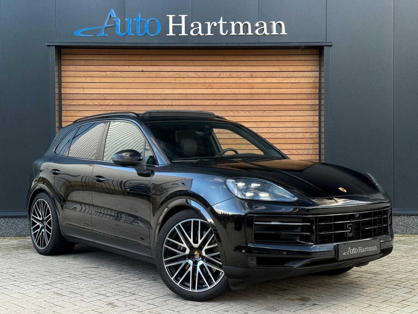 Porsche Cayenne 3.0 E-Hybrid Black Edition MASSAGE|PASSENGER, Cayenne, Achat, Entreprise, Carnet d'entretien