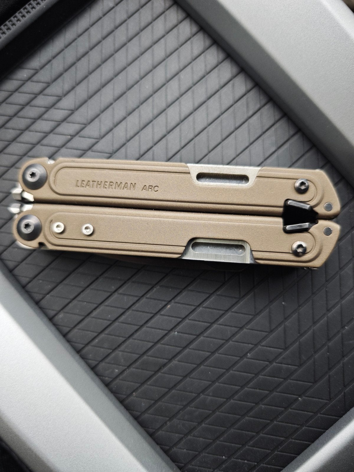 Leatherman ARC - 20-in-1 multitool met Magna-mes, Ophalen of Verzenden, Zo goed als nieuw