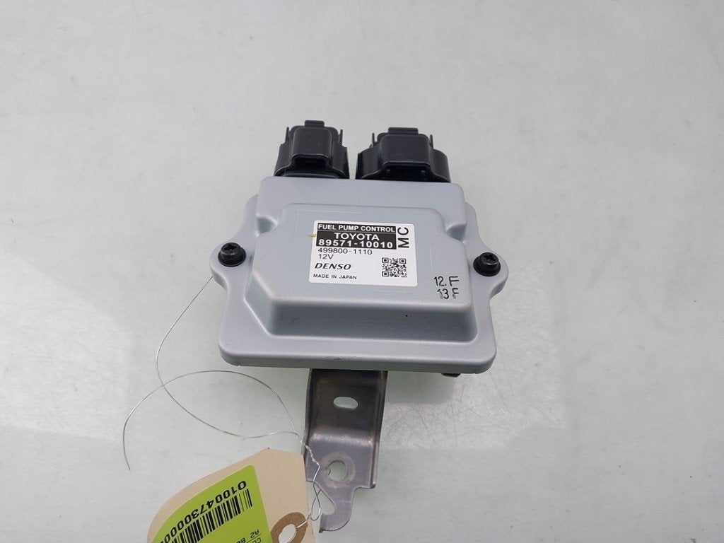 MODULE BRANDSTOFPOMP Toyota (|8957110010|), Gebruikt, Kundenbetreuung@toyota.de, Toyota, Toyota-Allee 2
50858  Köln, DE