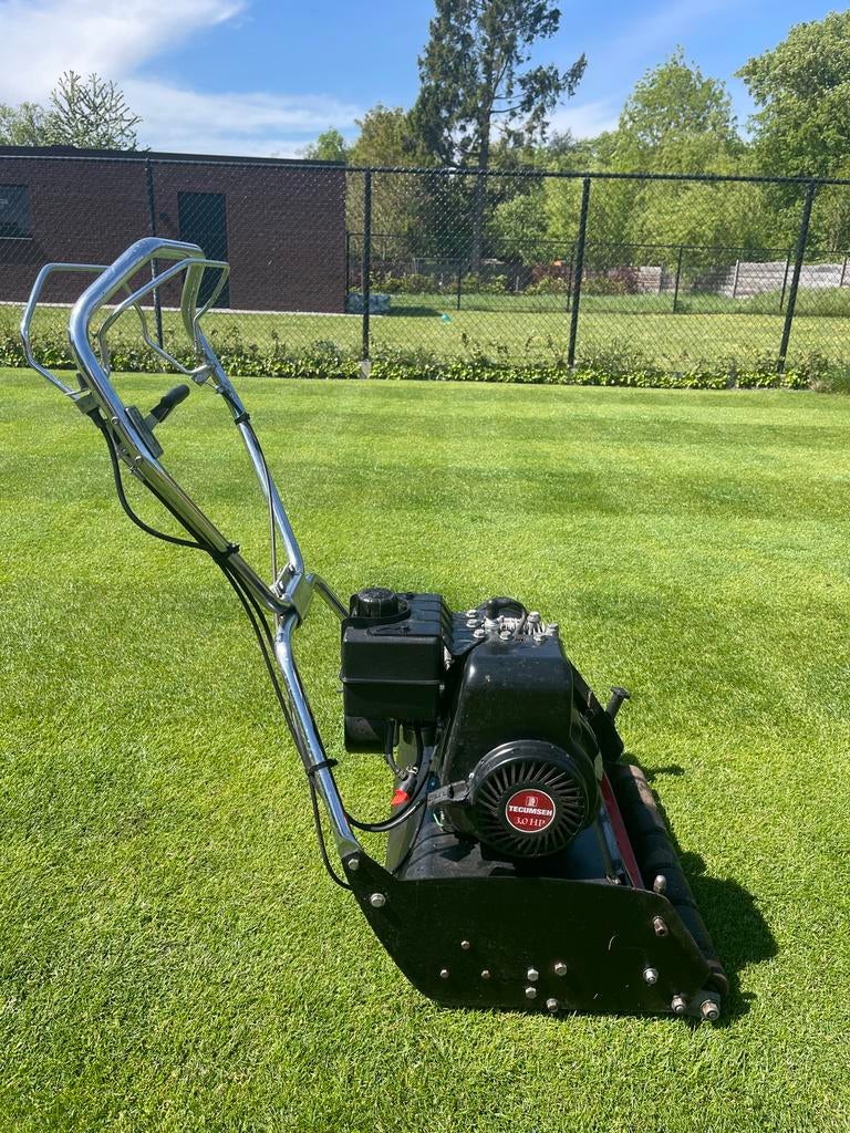 Faucheuse à bobine, Tondeuses à gazon à essence, Utilisé, Bac de ramassage, Enlèvement