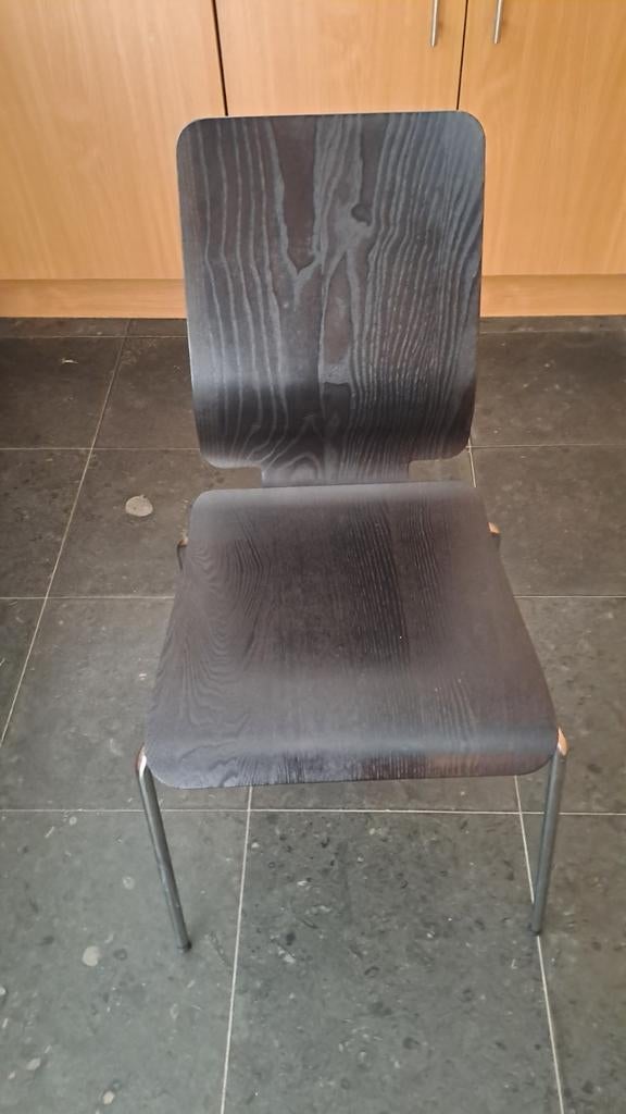 Chaise empilable en très bon état, Maison & Meubles, Chaises, Enlèvement