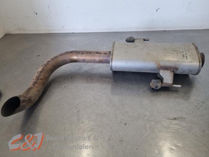Echappement silencieux arrière d'un Nissan NV400, -, 3 mois de garantie, Utilisé, -