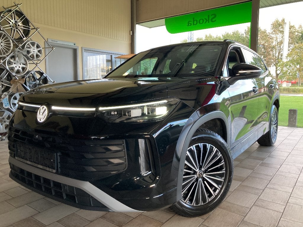Tayron 150eTSI - AUTOMATIQUE - 7 sièges - Caméra 360 - 2026, 144 g/km, Achat, 1800 kg, Entreprise