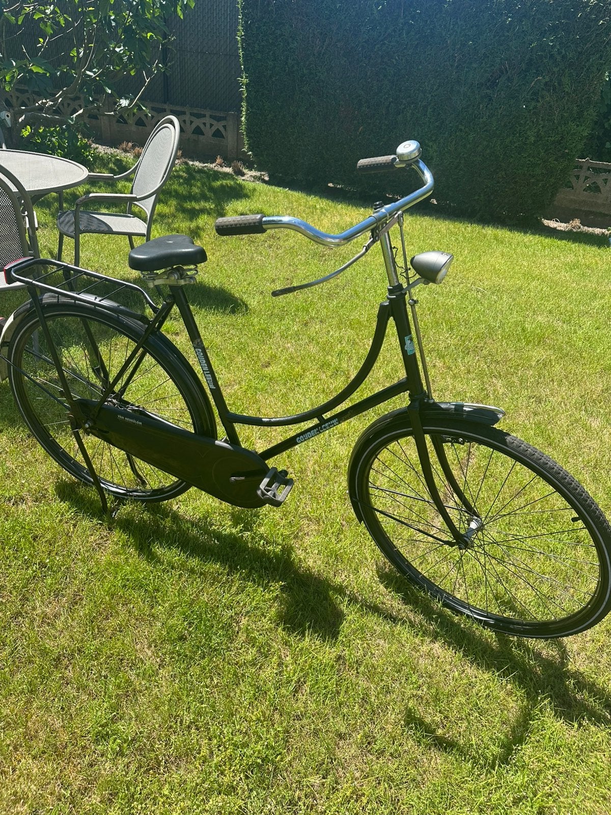 Oma fiets, Ophalen, Zo goed als nieuw