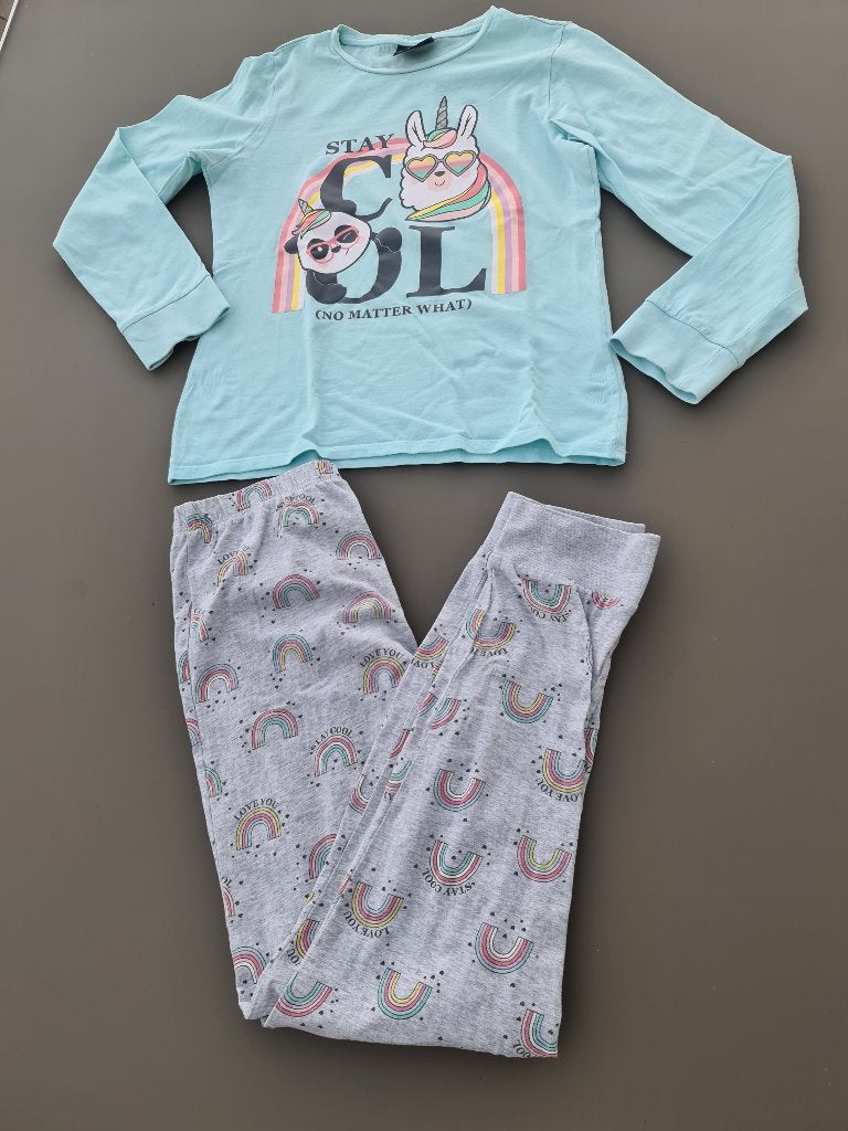 pyjama met regenboog, CA, 152, Enlèvement, Comme neuf