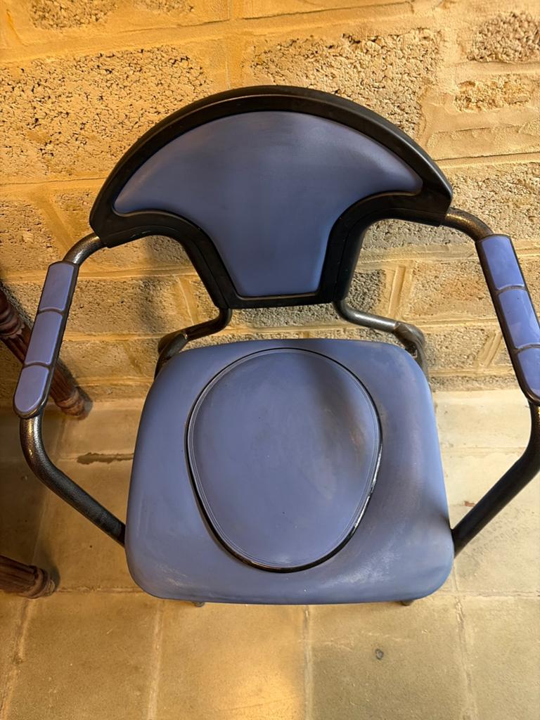 Chaise percée, Enlèvement, Utilisé