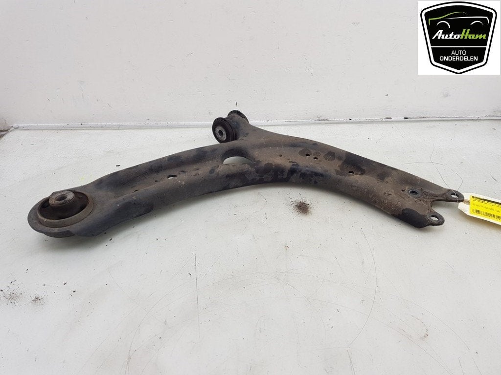 DRAAGARM RECHTS VOOR Touran (5T1) (|3Q0407152P|3Q0407152N|), Auto-onderdelen, Ophanging en Onderstel, Volkswagen, Gebruikt