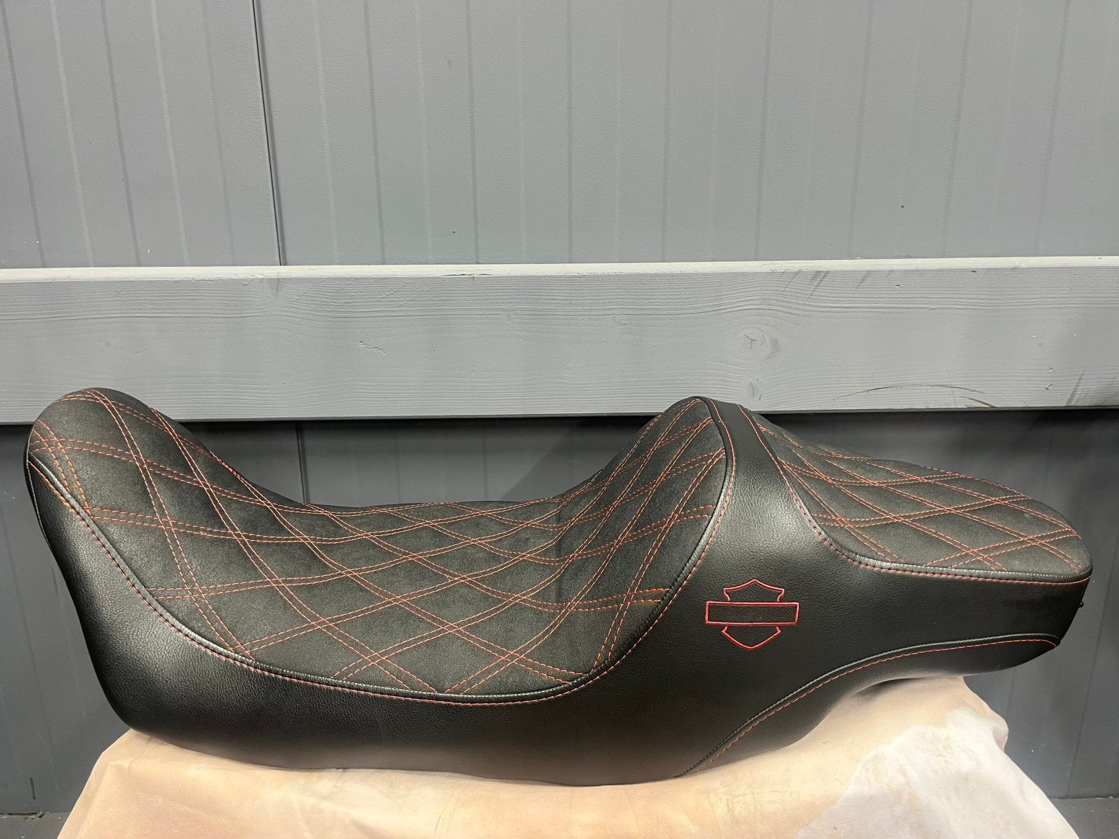 Harley Davidson Zadel touring modellen street glide road, Ophalen of Verzenden, Voor