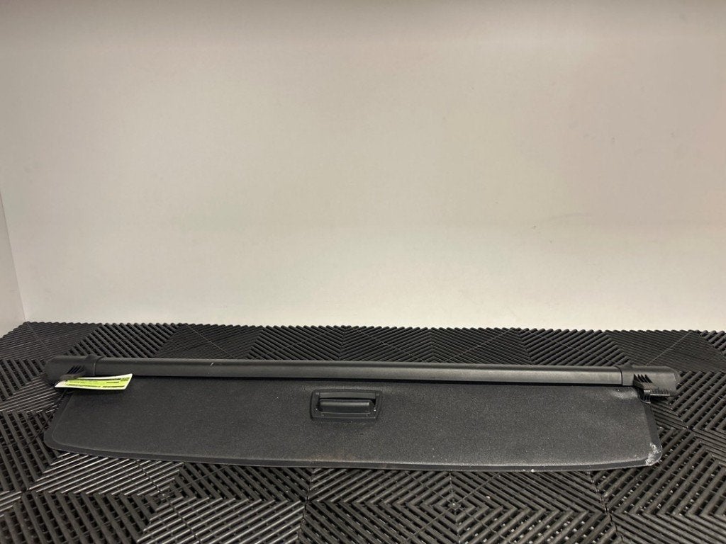RIDEAU ROLL COVER Auris Touring Sports (E18) (|6491002050|), Kundenbetreuung@toyota.de, Toyota, Utilisé, Toyota-Allee 2
50858  Köln, DE