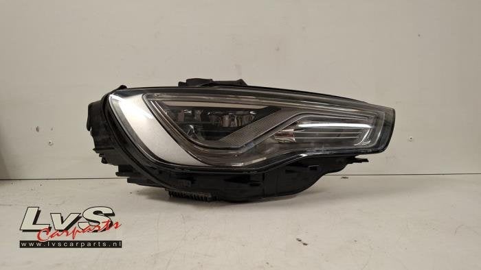 Phare droit d'un Audi A3, -, 3 mois de garantie, Audi, Utilisé