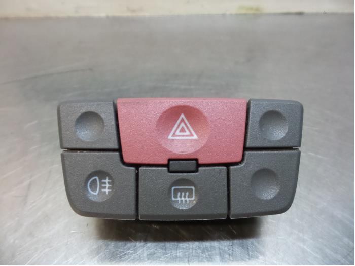 Paniekverlichtings Schakelaar van een Fiat Panda (Panda 03-), Gebruikt, -, -, Ophalen of Verzenden